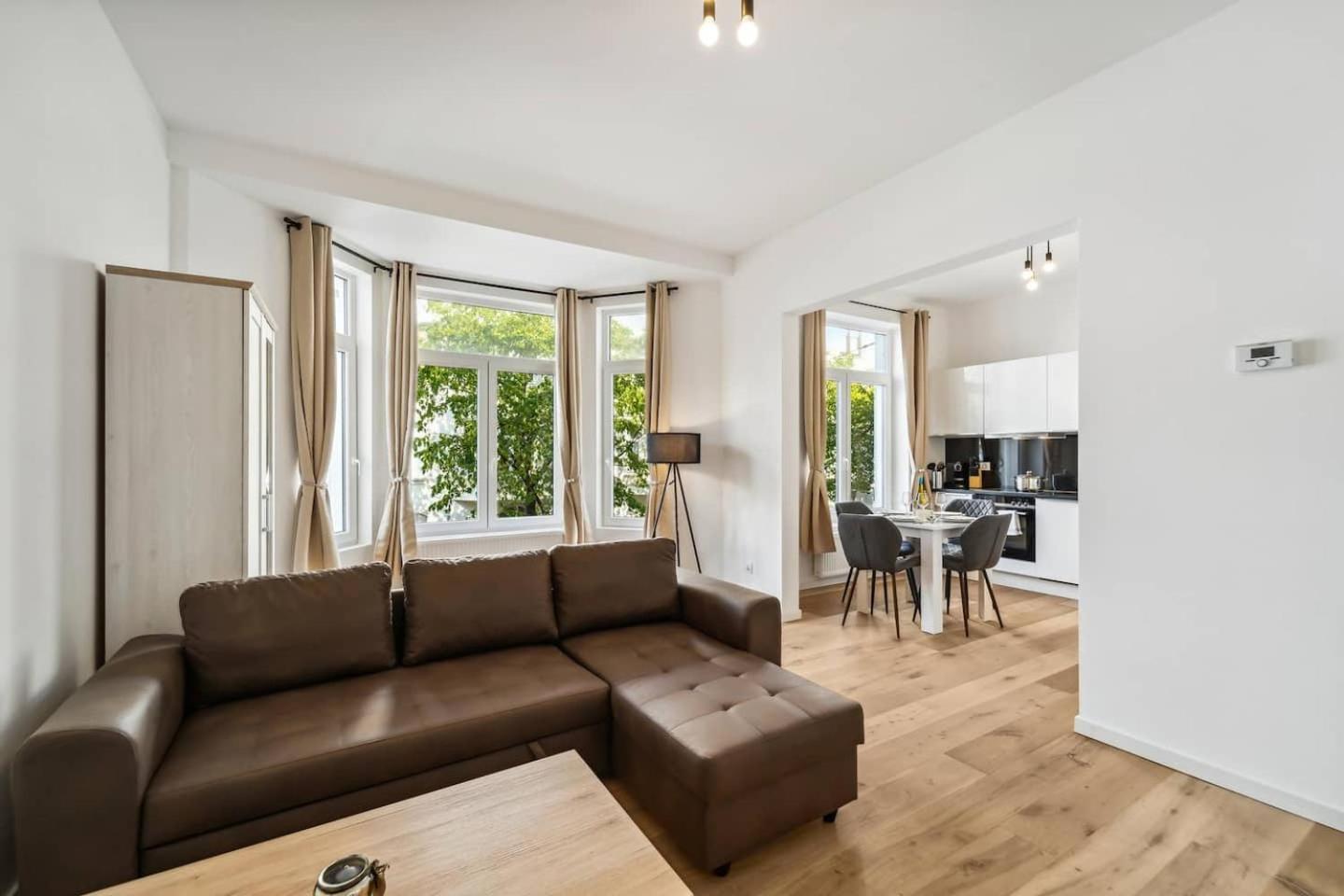 Infinity Stay Ferienapartments Rheinstrasse Wilhelmshaven Zewnętrze zdjęcie